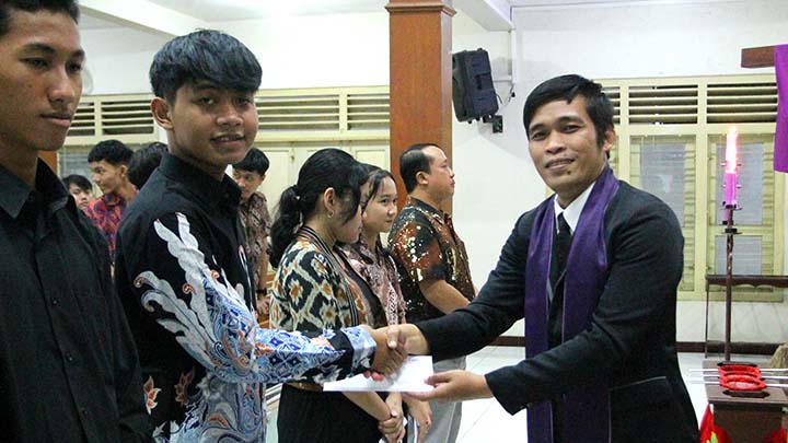 gallery kegiatan, Peneguhan Komisi Multimedia GKJ Baki, Komisi Multimedia, gereja kristen jawa, gkj, gkj baki, gereja kristen jawa baki, baki, sukoharjo, gkj klasis sukoharjo, klasis sukoharjo, klasis, sinode gkj, sinode 